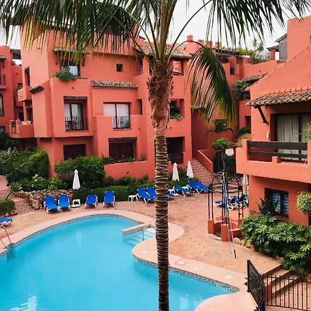 Lejlighed Two-room In Elviria Near The With Parking *