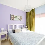 Appartement Two-room In Elviria Near The With Parking Marbella