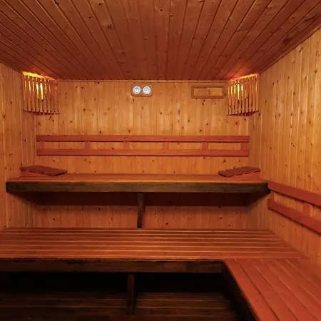 Two-room In Elviria Near The With Parking Διαμέρισμα