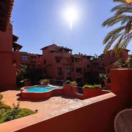 Two-room In Elviria Near The With Parking Apartment Marbella