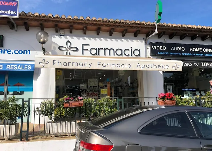 Two-room In Elviria Near The With Parking Apartamento