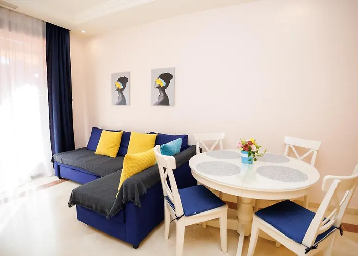 Appartement Two-room In Elviria Near The With Parking *