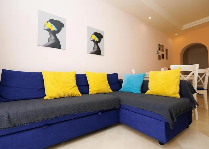 Apartamento Two-room In Elviria Near The With Parking *