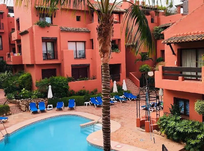 Apartamento Two-room In Elviria Near The With Parking *