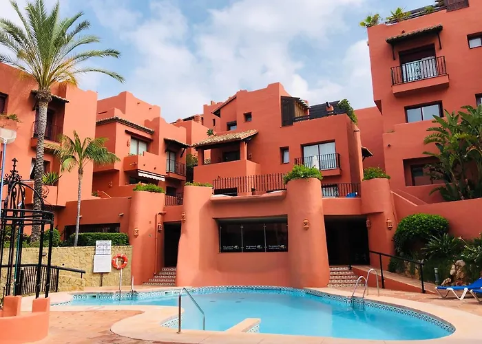 Apartamento Two-room In Elviria Near The With Parking *