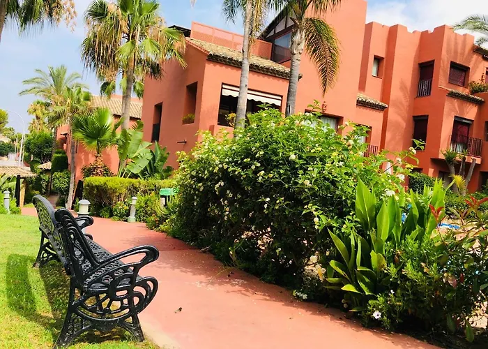Lägenhet Two-room In Elviria Near The With Parking Marbella